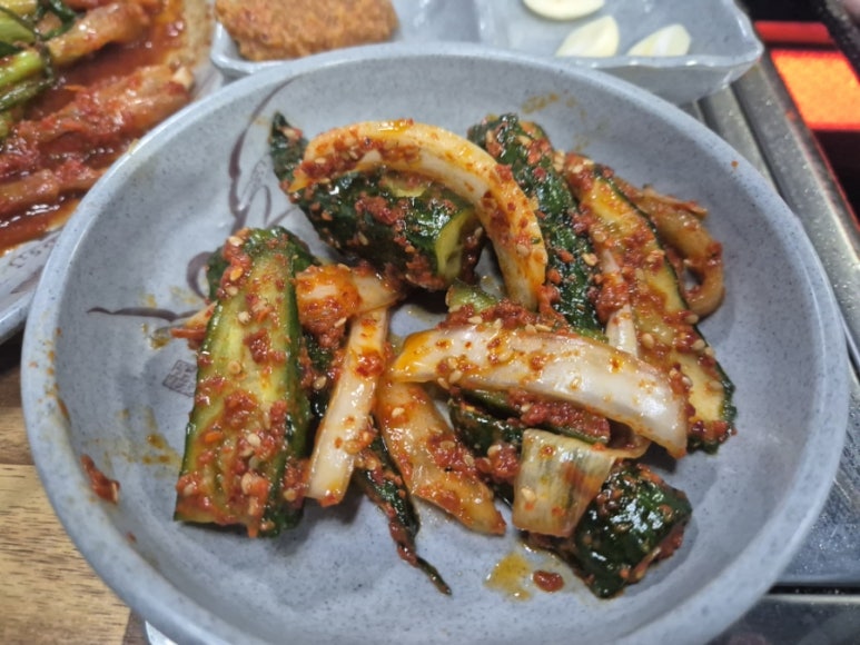 Ensalada de pepino de calabacín