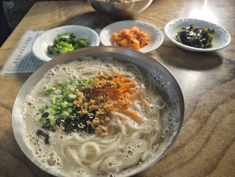 Évaluation du goût du bouillon aux Nouilles d'oursin de mer Pyeongdaeseong