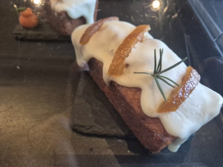 Pan de la cafetería Muroi