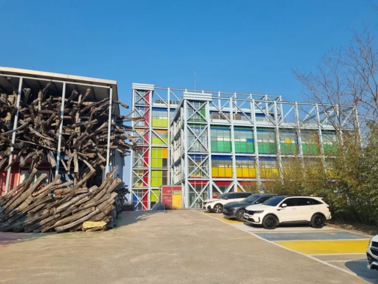 Gangneung : Le Monde de l&rsquo;Art Haslla, un espace artistique unique