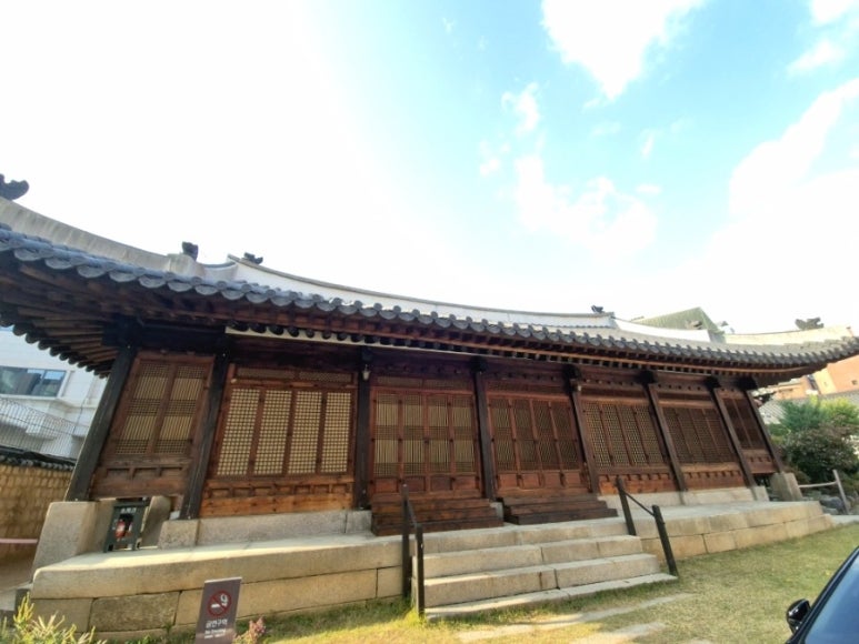 慶運宮 養怡斎 外観