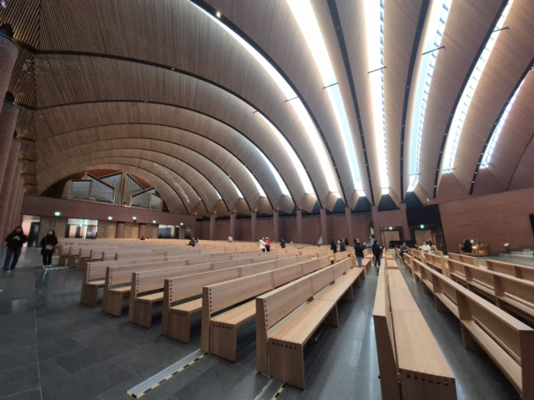Interior de la Gran Catedral