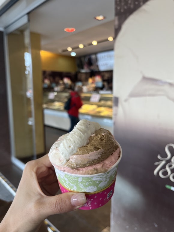 Gros plan sur la glace à Eissalon am Schwedenplatz