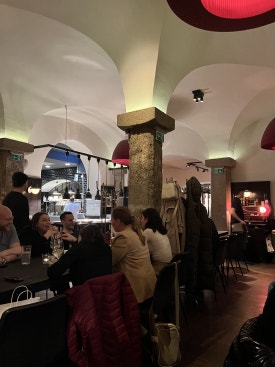 L'Osteria Salzburg Interior View 3