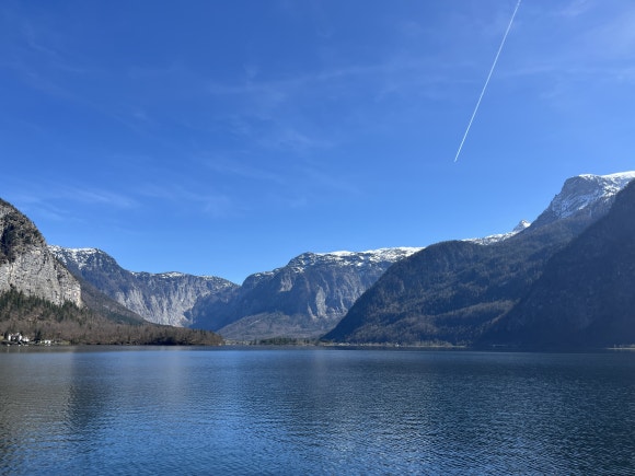 Schirmbar Hallstatt Lake View 1