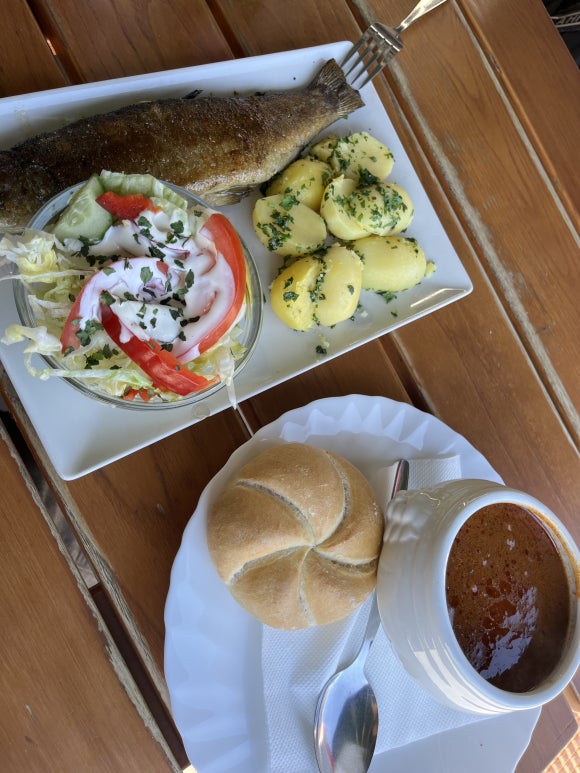 Schirmbar Hallstatt Goulash and Bread