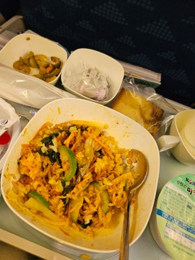 Suất ăn trên máy bay Korean Air