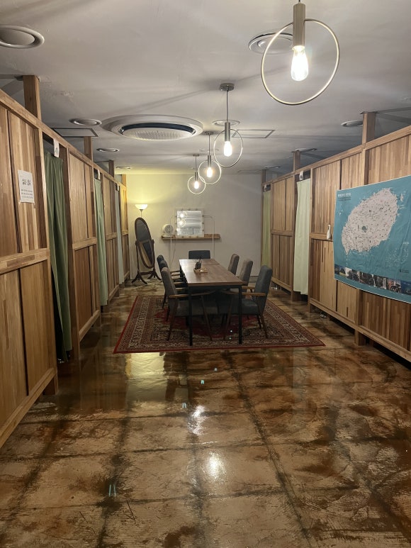 Minsuminsu Guesthouse Flur im 2. Stock