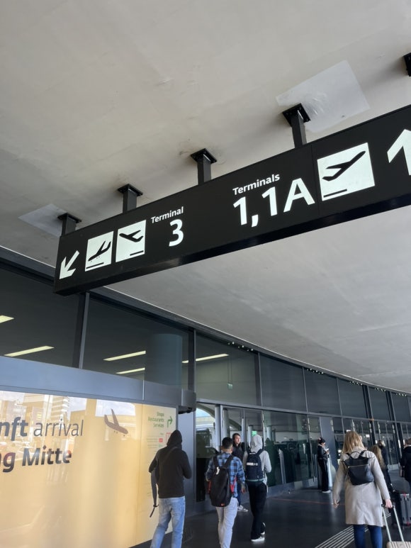 ウィーン国際空港