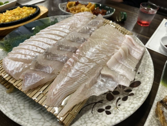 Gegrillte Makrele von Donghae Fischerei