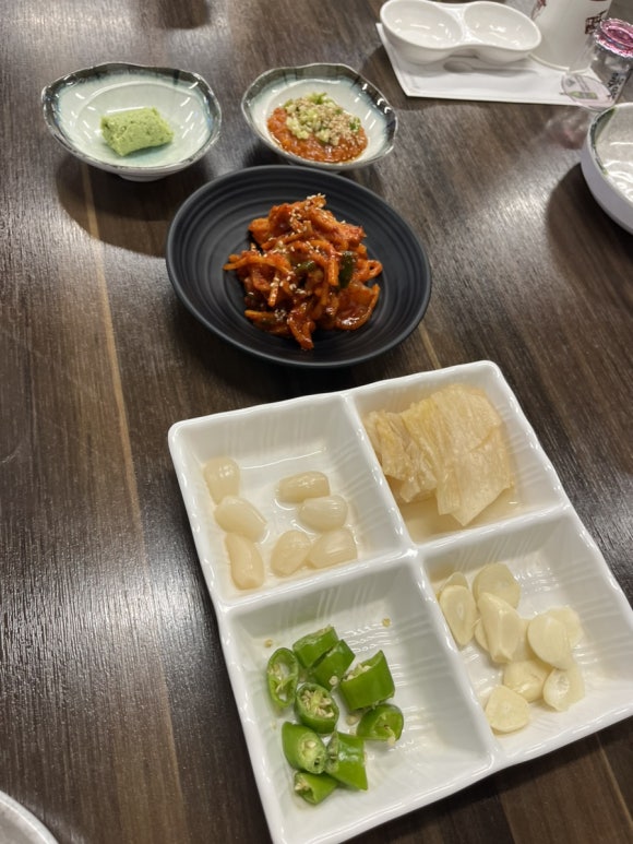 U-reok-Sashimi von Donghae Fischerei