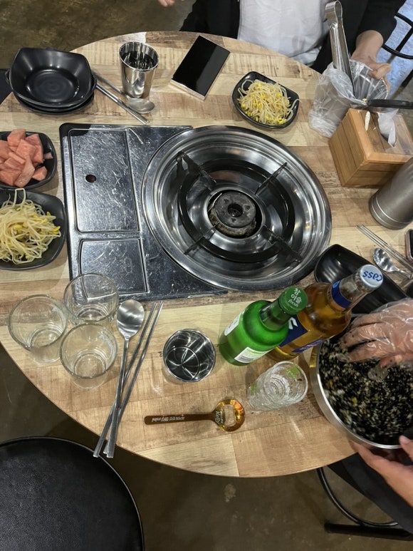 Bày biện các món ăn kèm