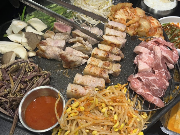Fleischsorten bei Joseon Budumak Suwon Homasil