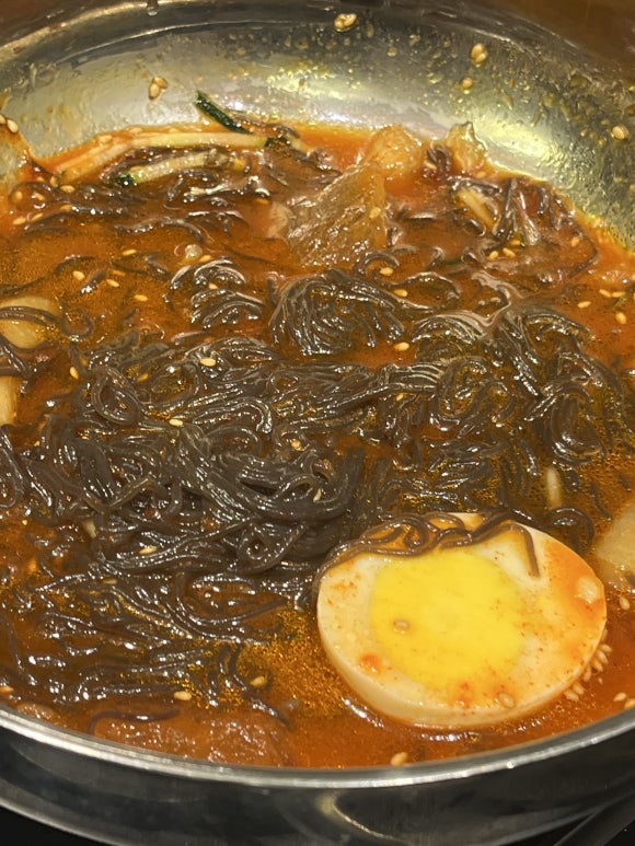 Gedämpfte Eier bei Joseon Budumak Suwon Homasil