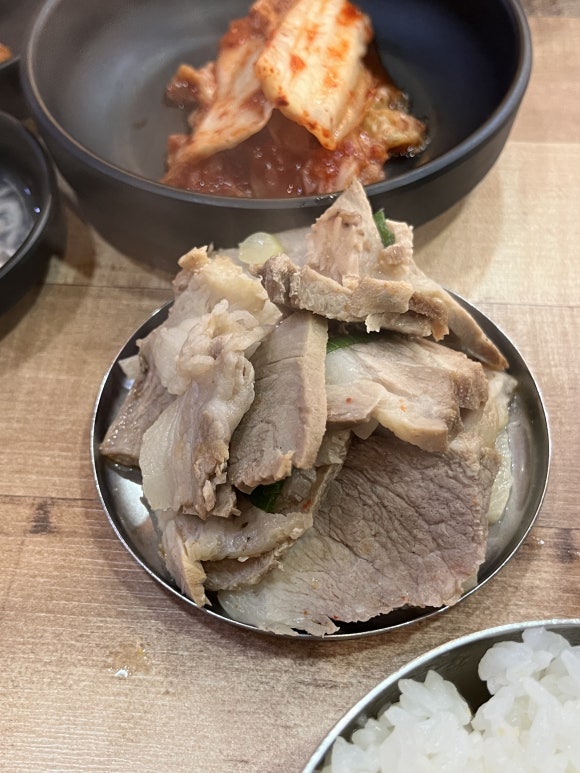 スヨンボンガ豚スープご飯 スープ