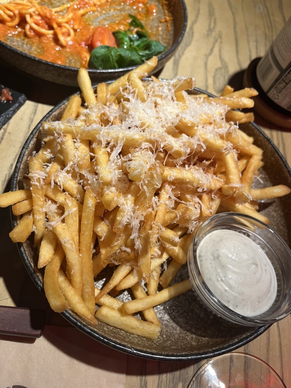 ナスとパルメザンチーズのグラタン