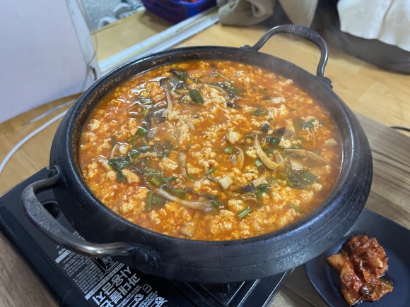 Đậu hũ luộc Nhà Đậu Hũ 9 Anh Em